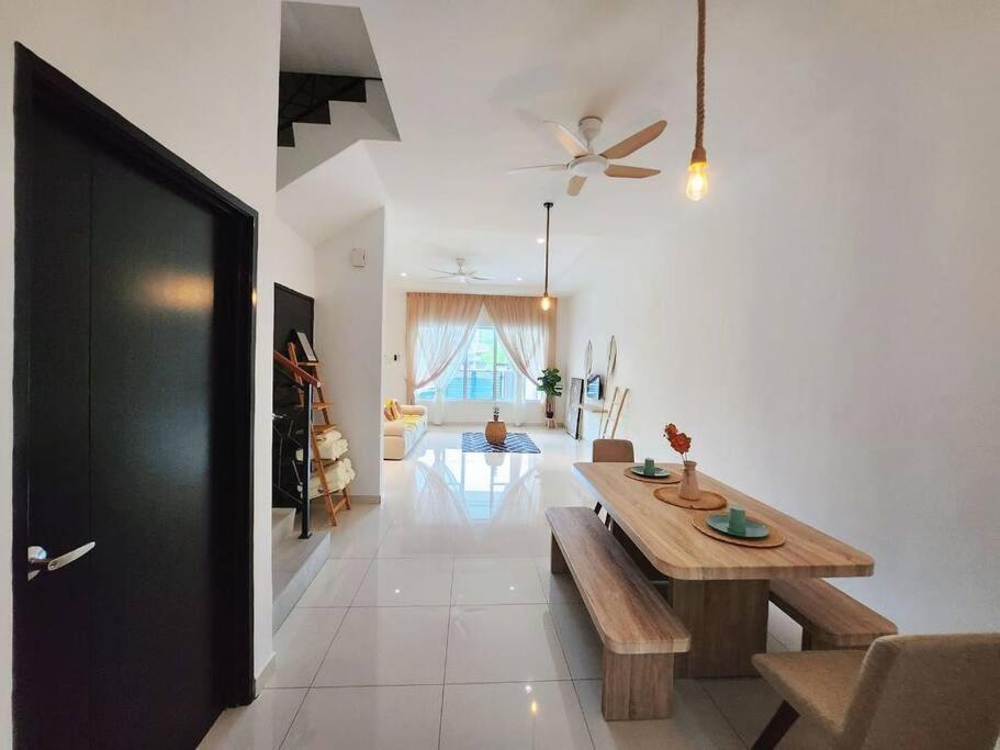 Botani Wabi Sabi Inshome 18 Ipoh